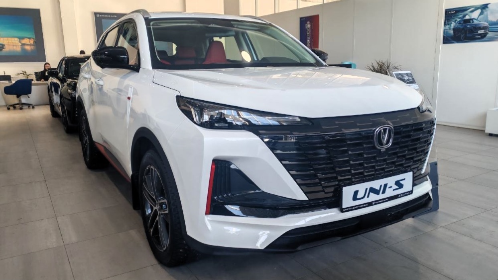Кроссовер Changan Uni-S получит полноприводную версию. Когда она появится в России