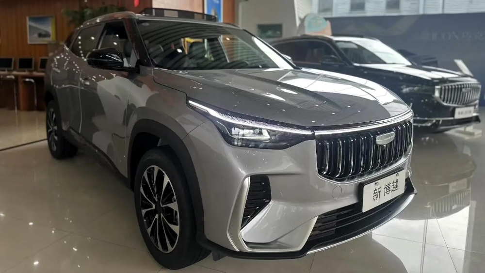  Обновленный кроссовер Geely Cityray появился у дилеров в Китае. Новые фото