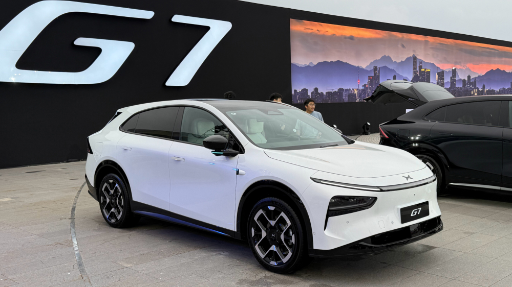  «Умнее» и дешевле. В Китае объявили старт продаж кроссовера Xpeng G7