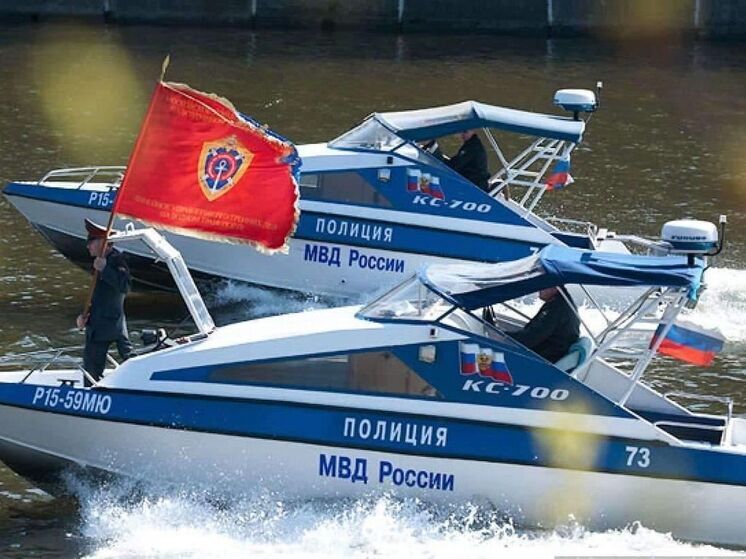В ходе патрулирования Ладожского озера транспортные полицейские обнаружили несколько случаев нарушения правил судоходства