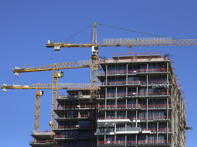 Четверть российских девелоперов оказались на грани банкротства, но обвала рынка жилья не ожидается