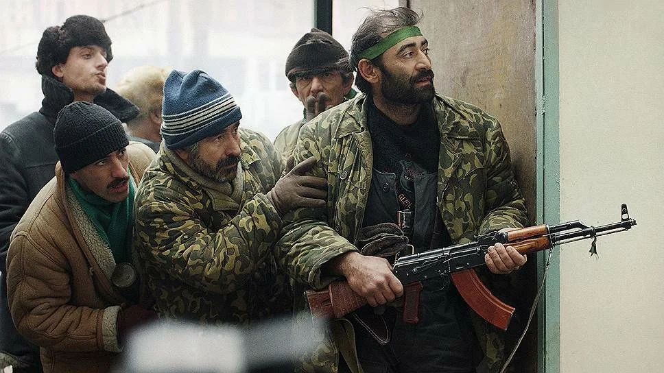 Как «чеченские боевики» и «федералы» танцевали вместе на концерте «На-На» в Грозном во время Чеченской войны