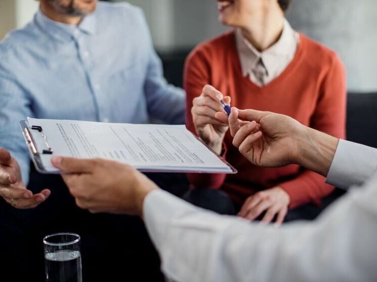 Финансовые аналитики выяснили, что из-за страховых мошенников растут цены на ОСАГО по всей стране