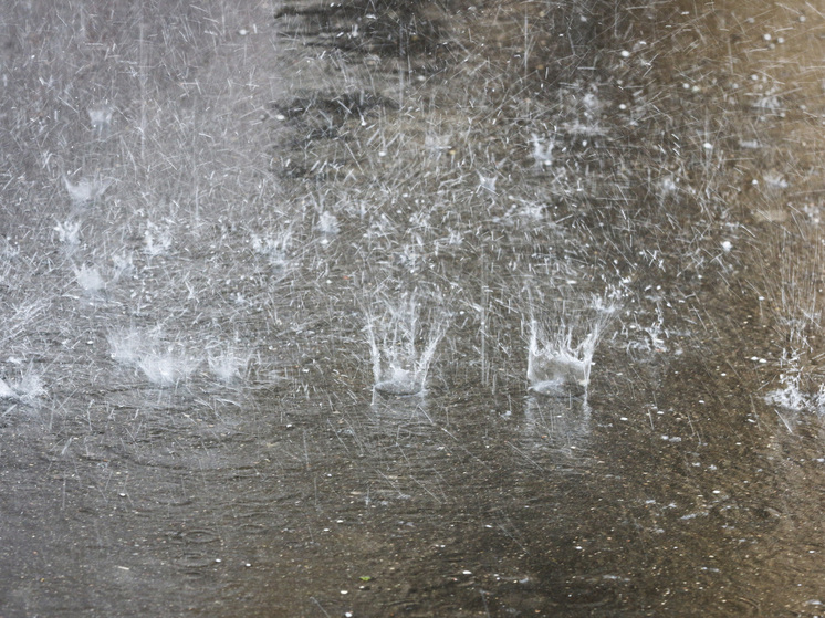 Только груды обломков: сотни людей стали жертвами внезапных проливных дождей