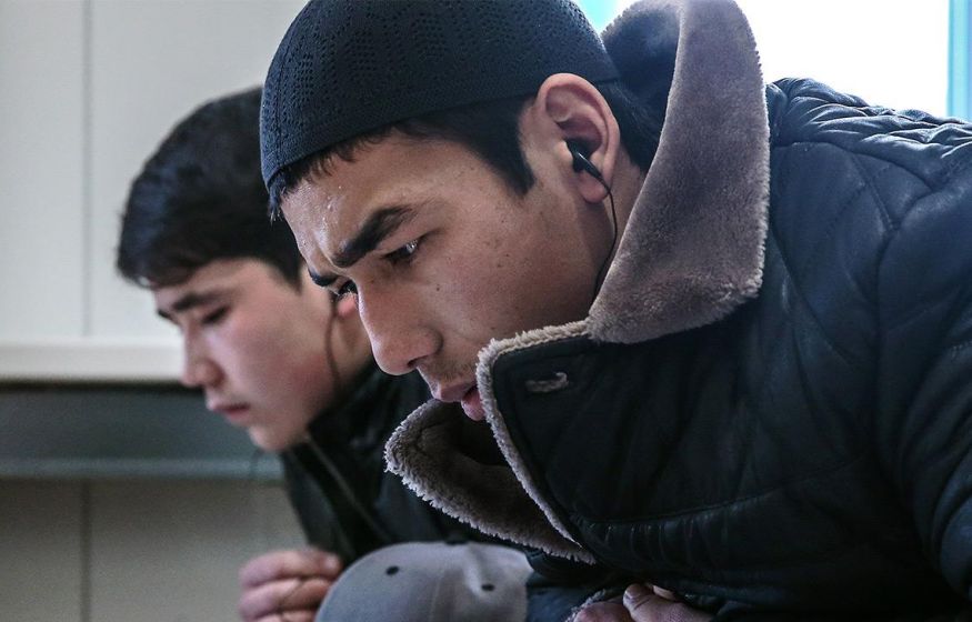 «Нужно перекрыть им этот клапан!»: в ГД призвали запретить мигрантам работать в двух сферах. О чём мечтают мигранты?