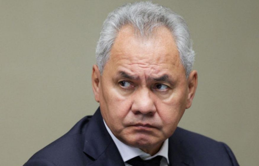 «Лучше сейчас уйти, чем ждать пинка под з*д»: Шойгу грозится уйти в отставку с поста главы Совбеза