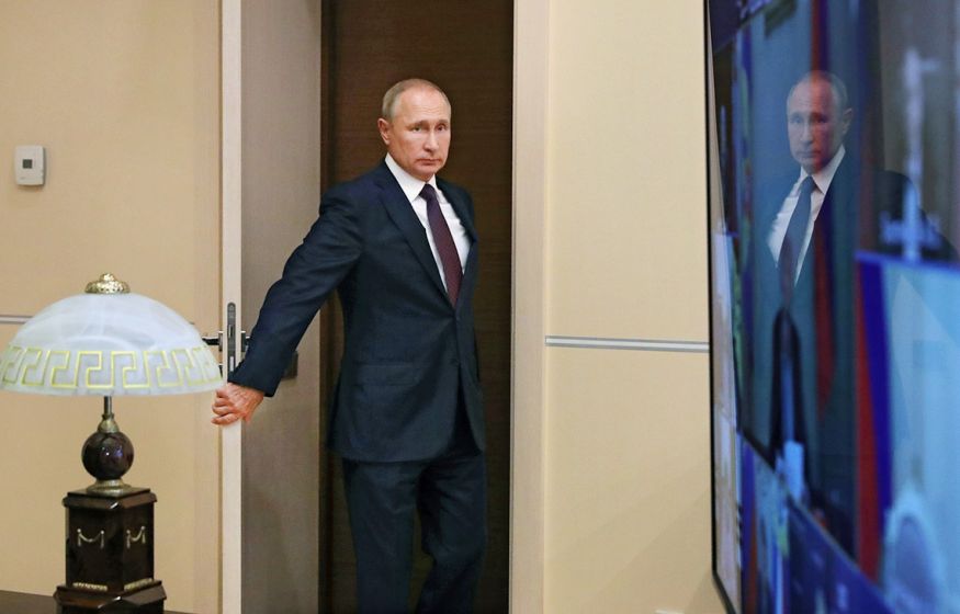 «В Кремле назревает раскол. Решение остаётся за Путиным»: INSIDER-T