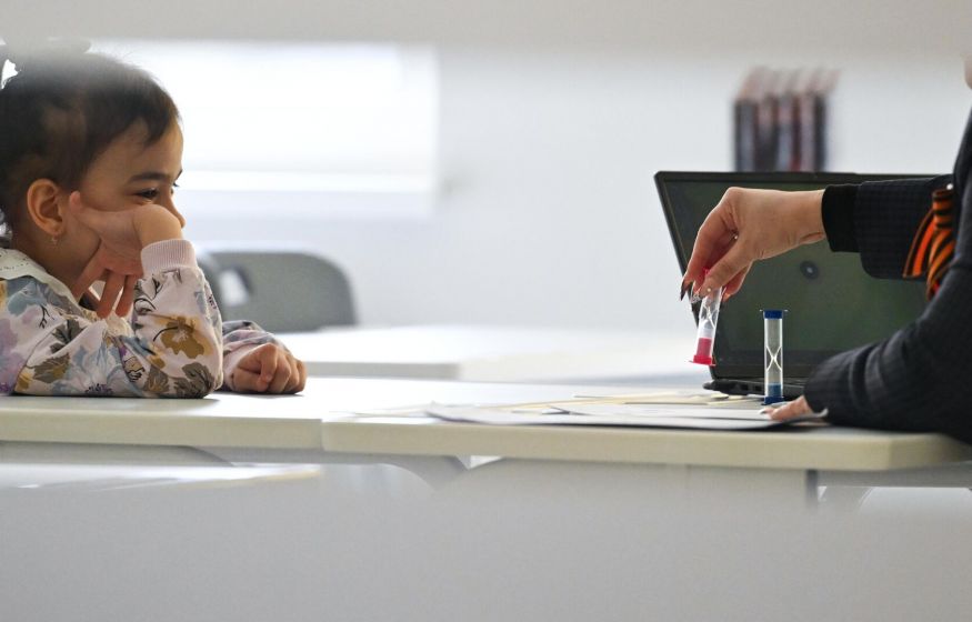 Дети мигрантов провалили тесты в русские школы. Куда их теперь? Возникла проблема, о которой не говорят