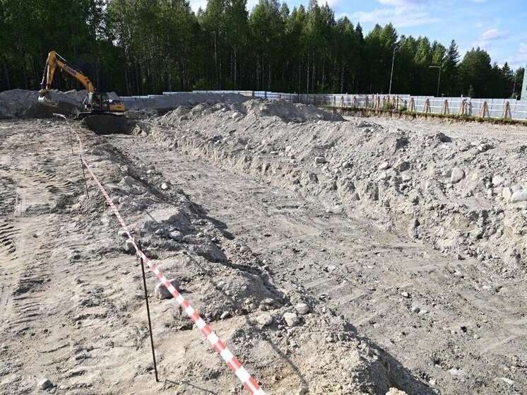 Новый крытый ледовый каток строят в Костомукше