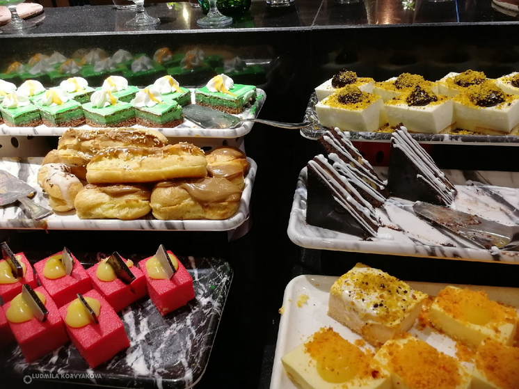 Эксперт выделил страны, где россияне чаще всего страдают от пищевых отравлений