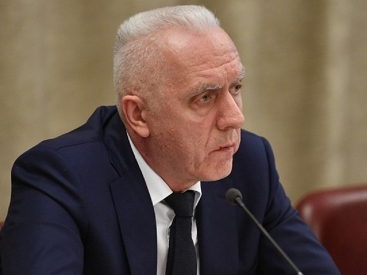 Полпред по Северо-Западному федеральному округу Александр Гуцан представлен на должность генерального прокурора