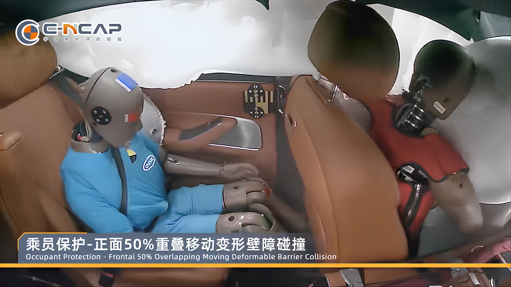 Aito M8 стал самым безопасным автомобилем Китая. Кроссовер получил рекордную оценку за краш-тест