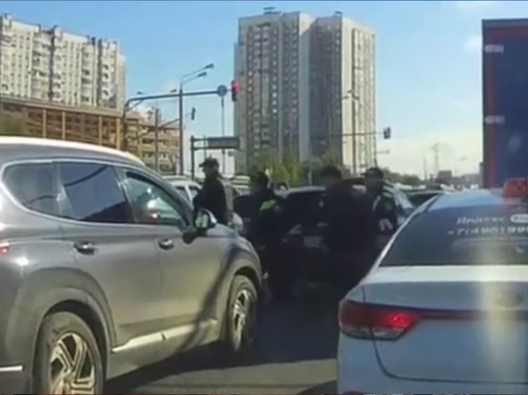 У террориста, напавшего на полицейских в Москве, погибли в Сирии два брата