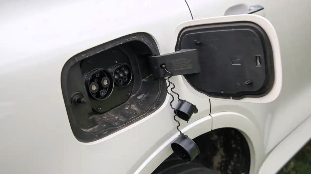 Цена гибридного Tank 500 Hi-Charge стала известна в России. Старт продаж в сентябре