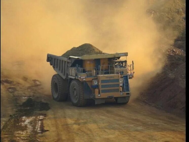 На «Карельском окатыше» внедрили технологию, призванную бороться с сонливостью водителей большегрузных машин, исключив человеческий фактор