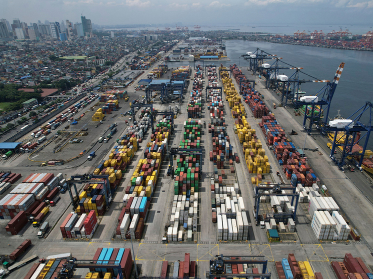 Трамп подбрасывает монетку:введут ли 8 августа широко разрекламированные вторичные санкции против России