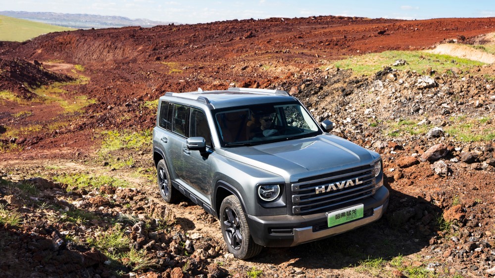 Ещё кроссовер или уже внедорожник? Haval готовит модель Raptor V7 Plus с габаритами рамного H9