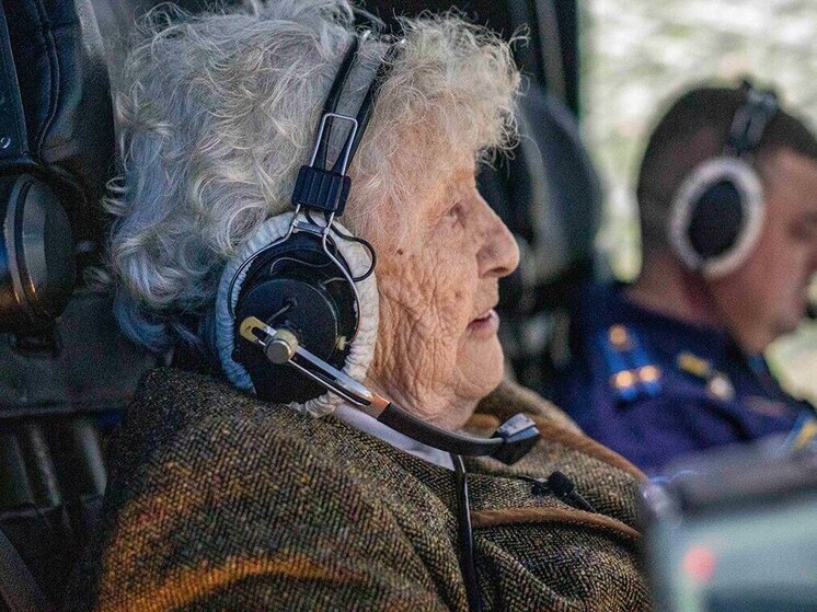 Умерла легендарная «железная бабушка», управлявшая танком в столетнем возрасте