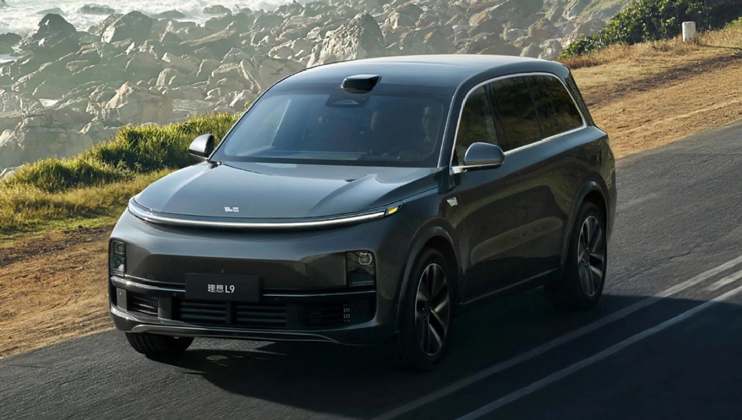 Lixiang Li9 — популярный, но опасный: Шокирующая правда о китайских гибридах
