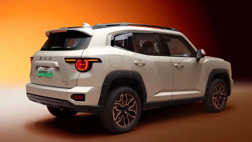  Обновленный Haval H7 с гибридом показали в Китае. Он сменил название