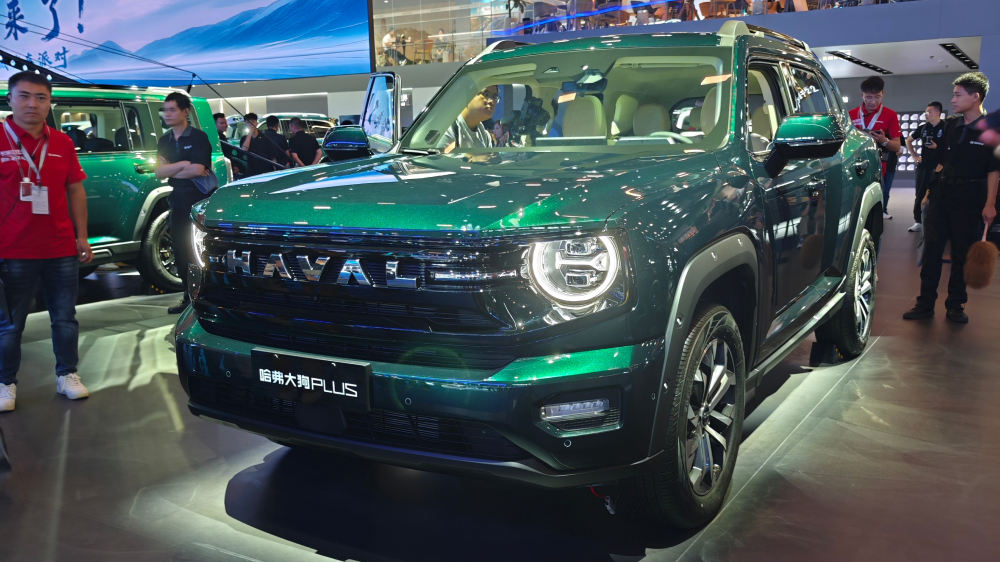 Обновленный Haval H7 стало можно заказать в Китае. Бензин и гибрид