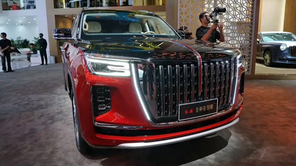 Обновленный Hongqi Guoyao (LS7) оценили 17,5 млн рублей в Китае. Почему так дорого