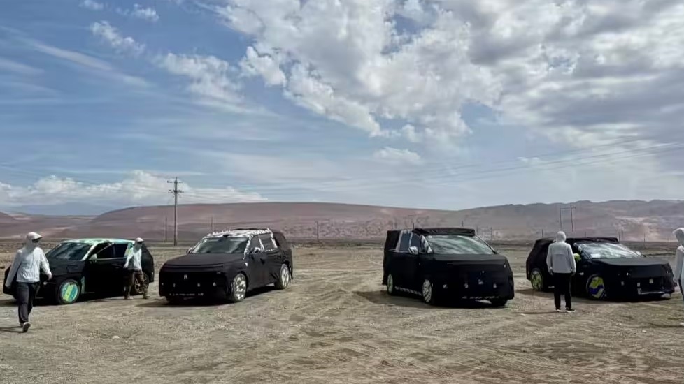  Сразу четыре новинки Leapmotor попали на одно фото. Что известно об этих моделях