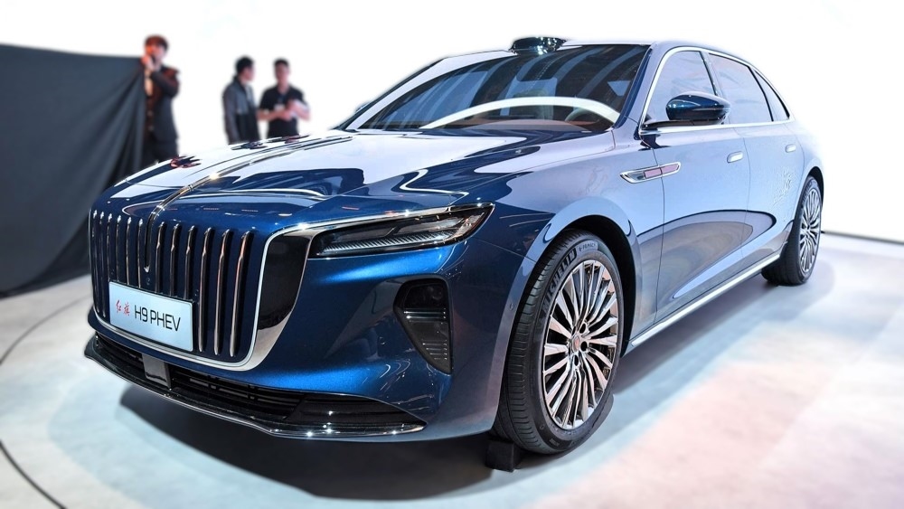 В России для спецслужб закупили партию новых Hongqi H9. Официально эти седаны не поставляются