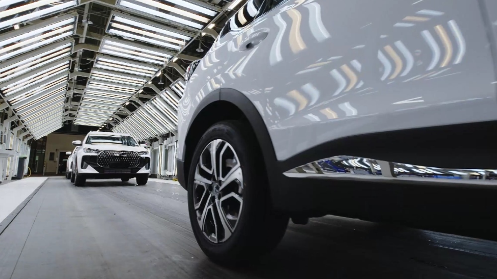  В России встали на учет первые автомобили Tenet. Но их продажи пока не начались