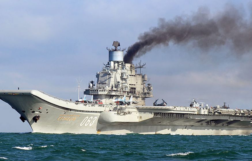 «Кузнецов»: Куда уплыли миллиарды? Авианосец на грани утилизации