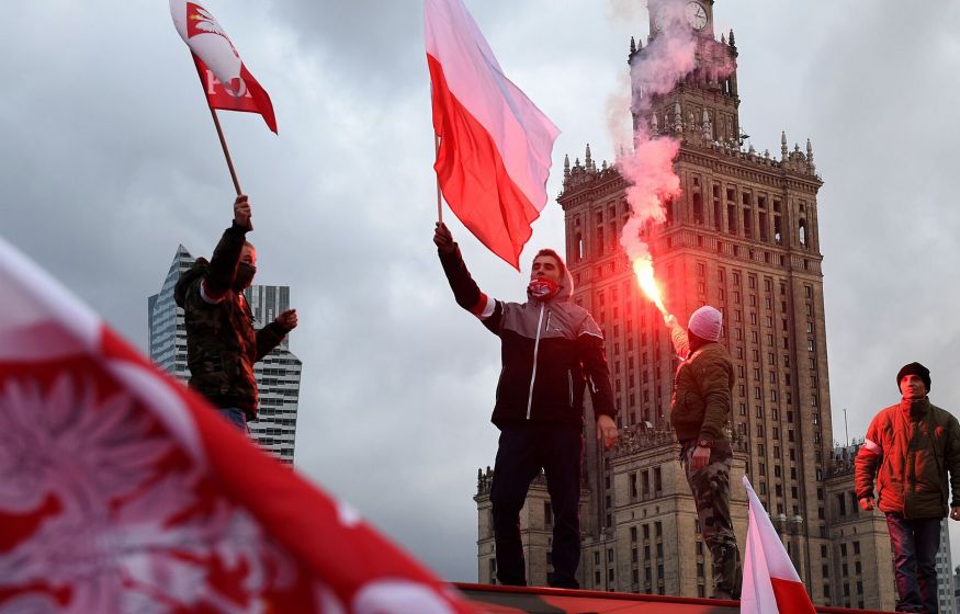 Польшу предупредили о риске раздела страны из-за «старых граблей»