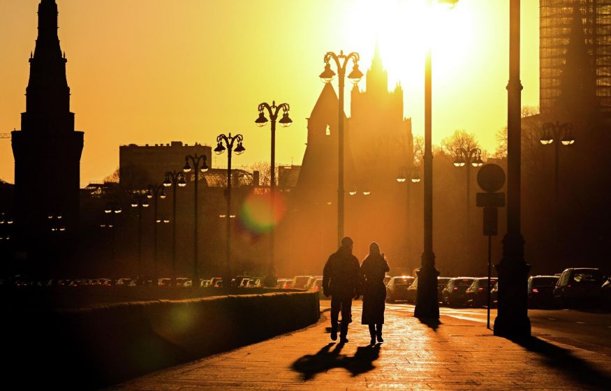 Экономика на грани: почему чиновники молчат? Депутат бьет тревогу