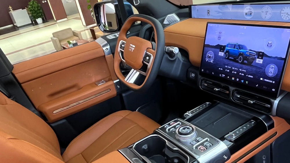  4WD и три блокировки. Рамный внедорожник Jetour G700 появился у дилеров в Китае