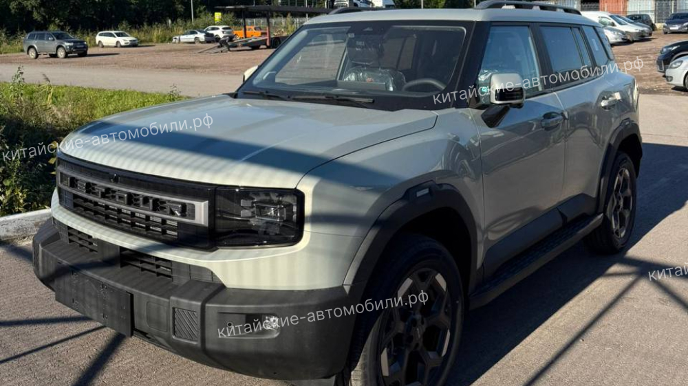  4WD и три блокировки. Рамный внедорожник Jetour G700 появился у дилеров в Китае