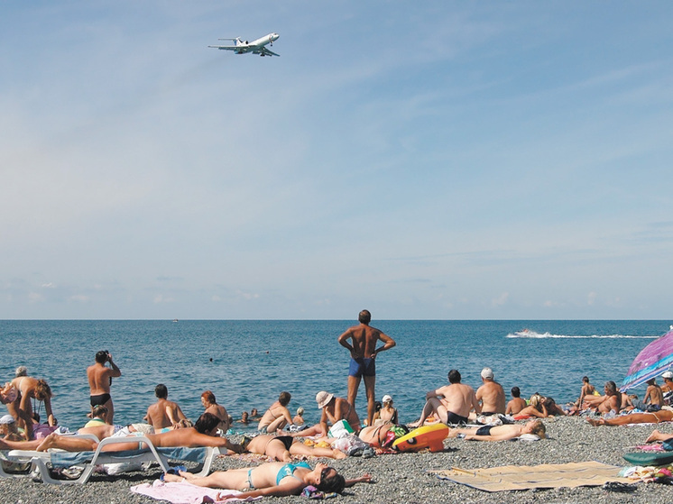 Турция остается на первом месте у россиян по поездкам в бархатный сезон: протесты отпускникам не помеха