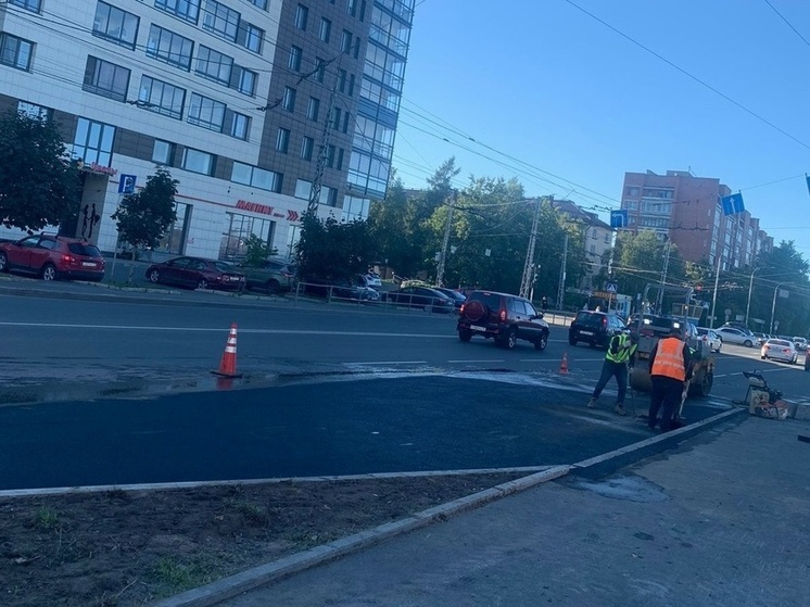 Мэрия продолжает обновлять остановочные комплексы в Петрозаводске