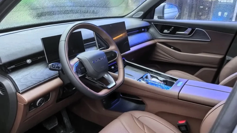 Chery показала пять новых кроссоверов для линейки Tiggo. Три из них уже можно заказать