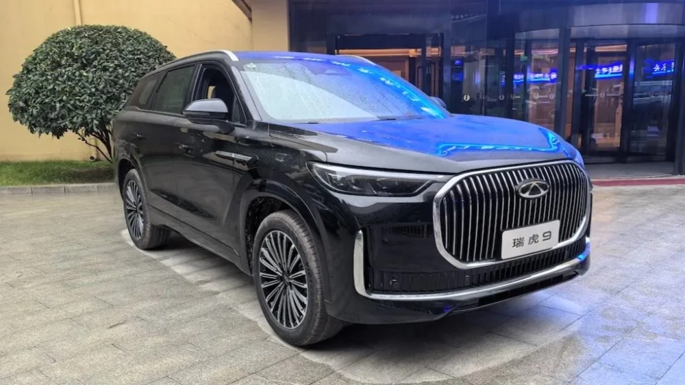 Chery показала пять новых кроссоверов для линейки Tiggo. Три из них уже можно заказать