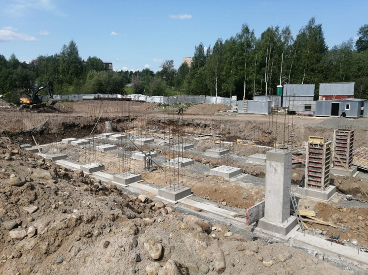 Подрядчик озвучил сроки завершения строительства спортивного комплекса «Луми-2»