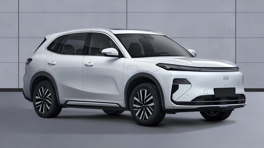  Электрический Geely Galaxy Starship 7 раскрыли в Китае. Его гибридный вариант ждут в России