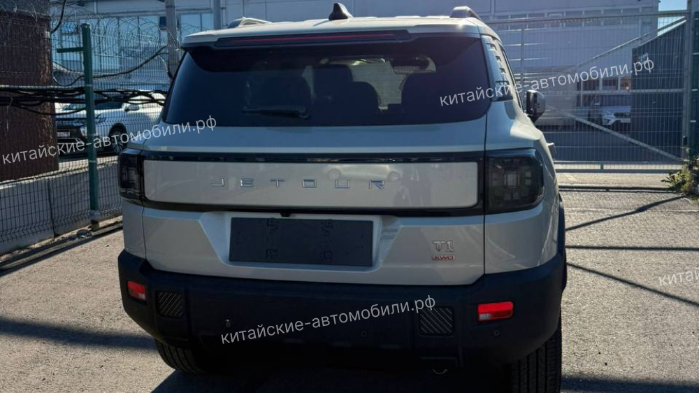 Jetour T1 начали появляться у дилеров в России. Первые фото