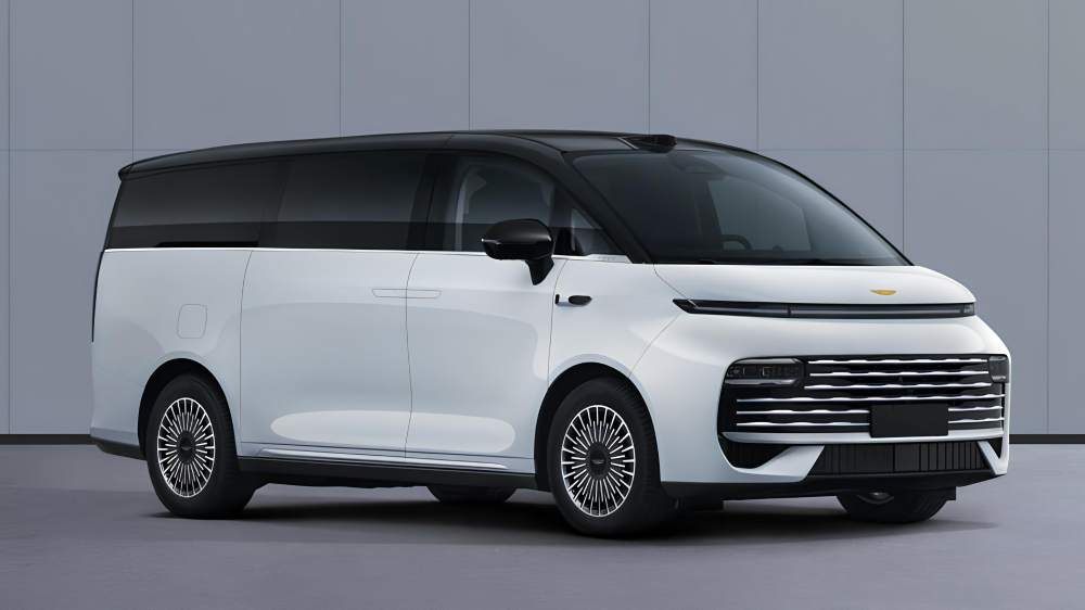  Раскрыты характеристики нового минивэна Geely. У него 8 мест и последовательный гибрид