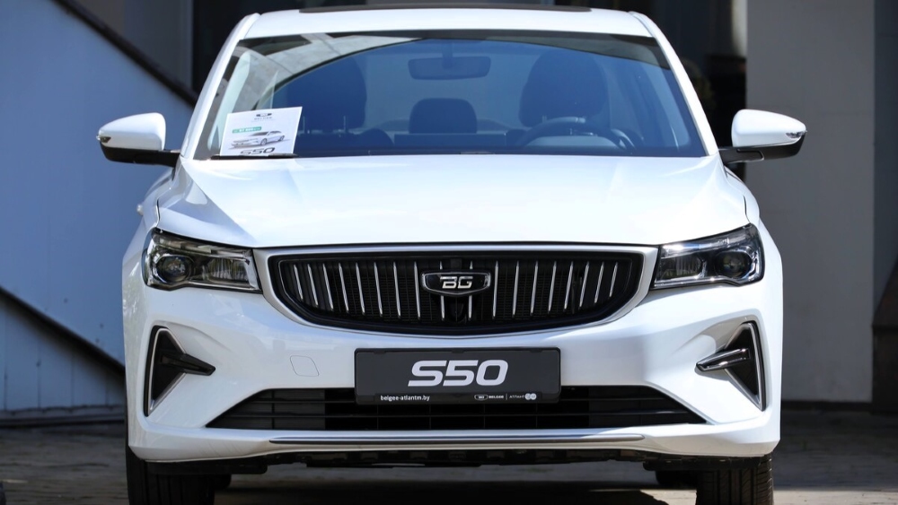 «Разница с Geely Emgrand составит 150 000 рублей». Станет ли седан Belgee S50 бестселлером в России?