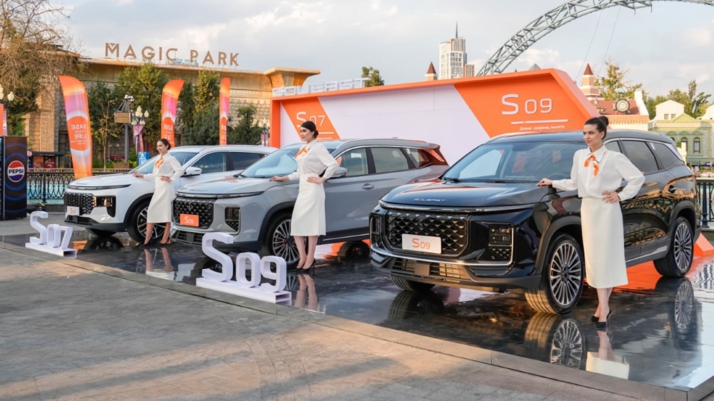 В Казахстане появится бренд Soueast. Два кроссовера будут собирать в Костанае
