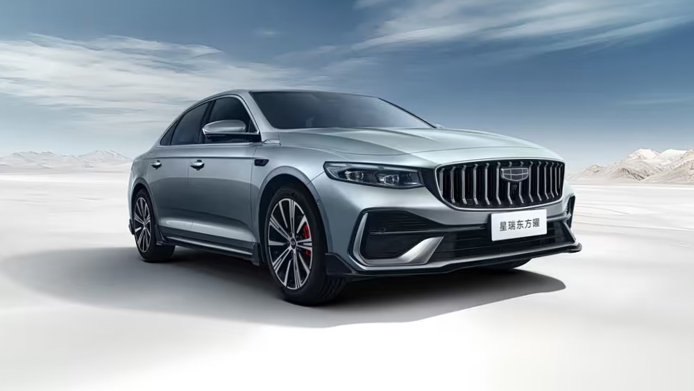  В Китае начались предпродажи обновленного Geely Preface Dongfang Yao. Он станет будущей Volga?
