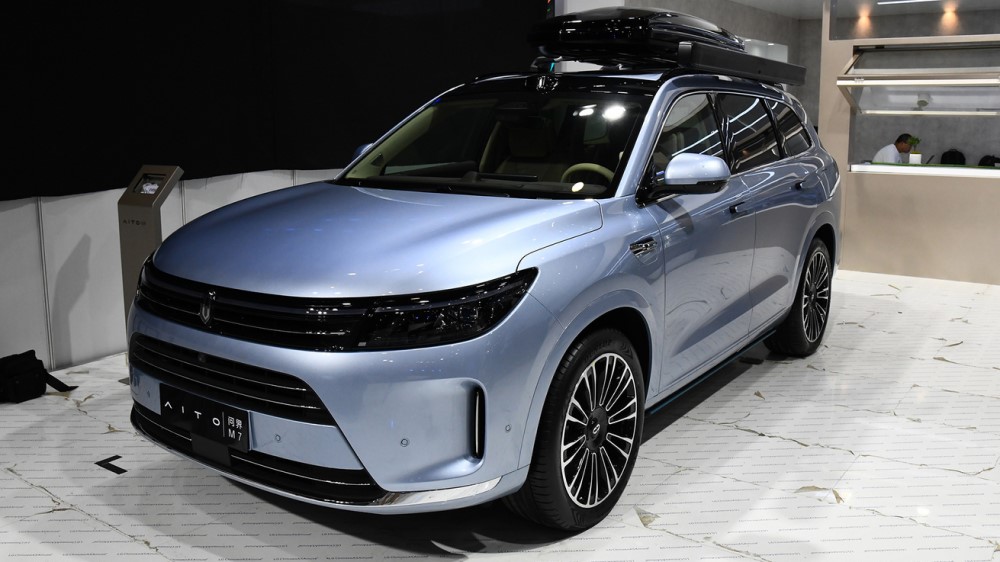 В Китае начались продажи нового Aito M7. Подробности и цены