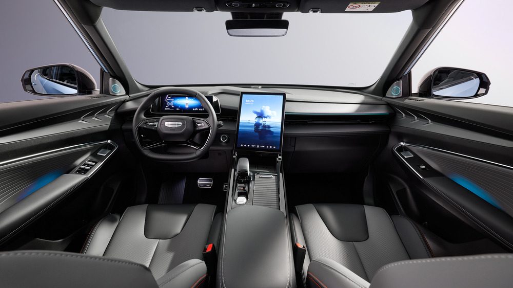  Автомобили Geely начнут собирать в Казахстане. Первым на конвейер встанет Cityray