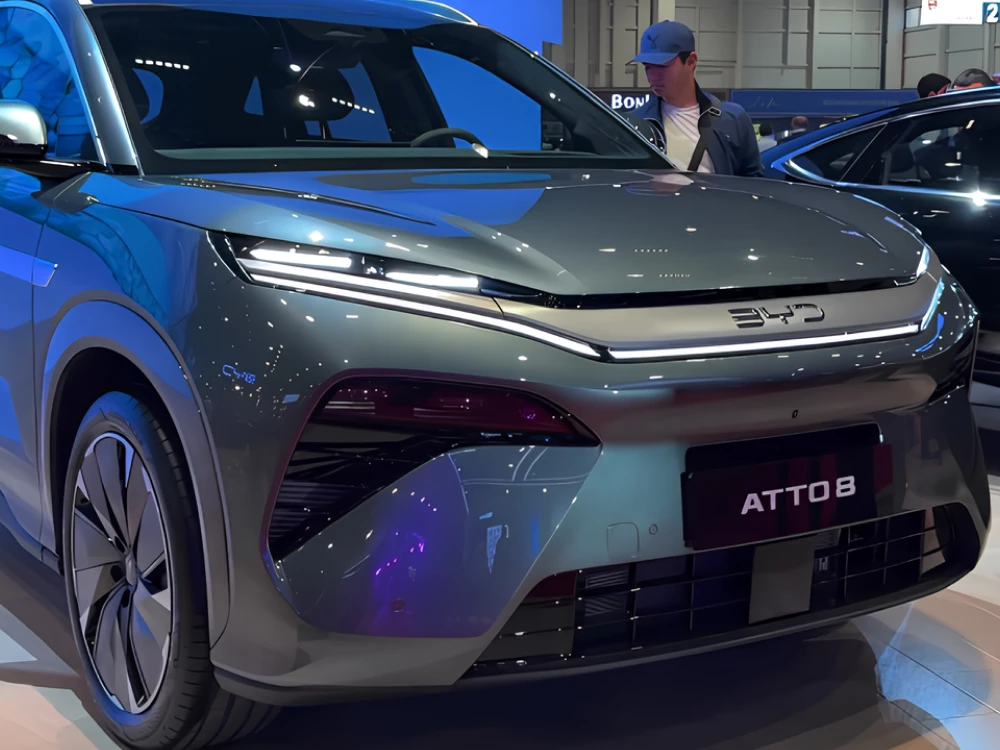 BYD, Lynk & Co и Geely. Самые интересные новинки автосалона в Ташкенте 2025