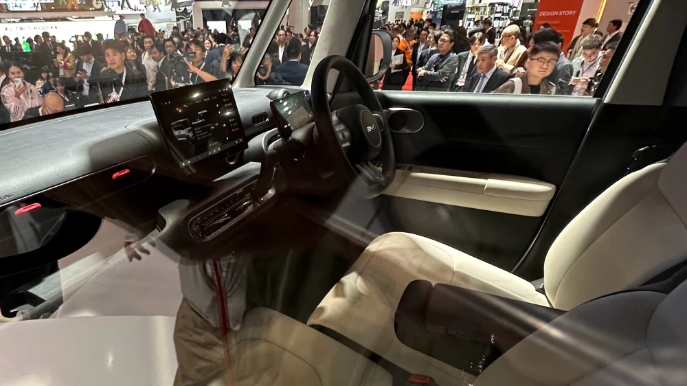 BYD представил свой первый кей-кар. Он создан специально для Японии