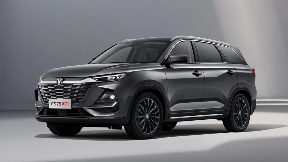 Changan представил обновленный CS75 Pro. Сколько стоит кроссовер, который может появиться в России